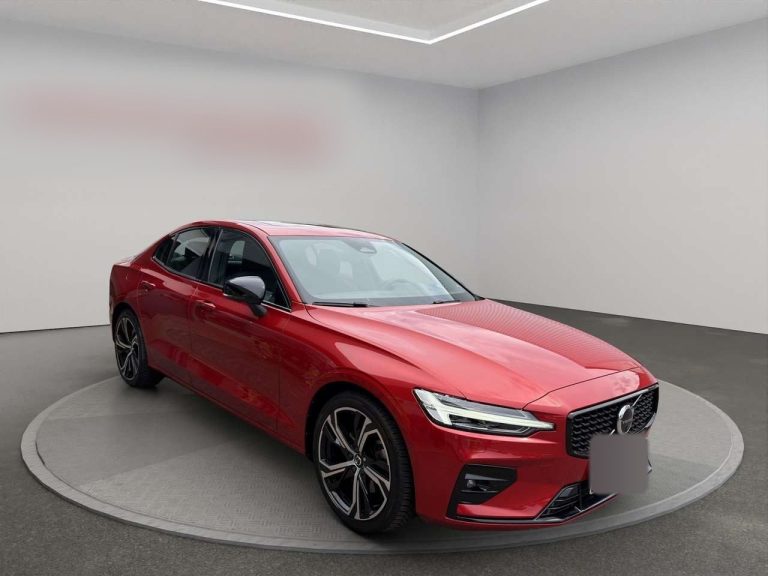 Volvo S60 B4 Plus Dark - photo 4