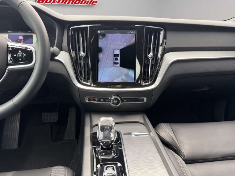 Volvo S60 B4 Plus Dark - photo 7