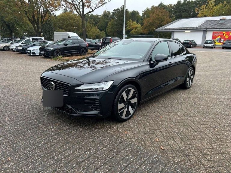 Volvo S60 Recharge T8 AWD Plus Dark