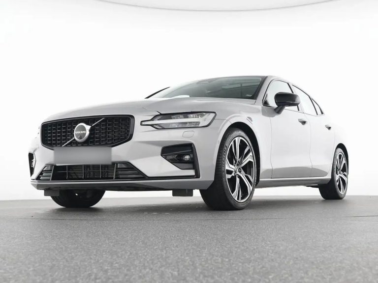 Volvo S60 B5 AWD Ultimate Dark