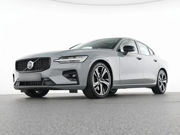 Volvo S60 B5 AWD Ultimate Dark