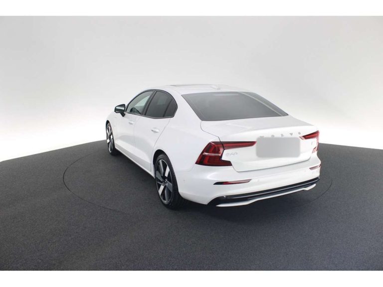 Volvo S60 T8 Recharge AWD Ultimate Dark - photo 12