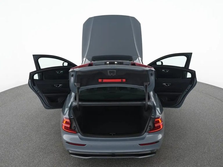Volvo S60 B4 Plus Dark - photo 12
