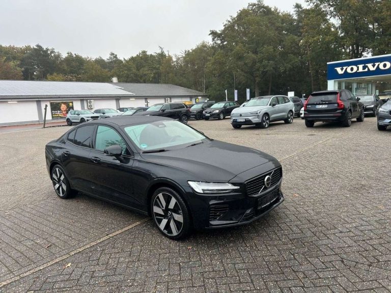 Volvo S60 Recharge T8 AWD Plus Dark - photo 13