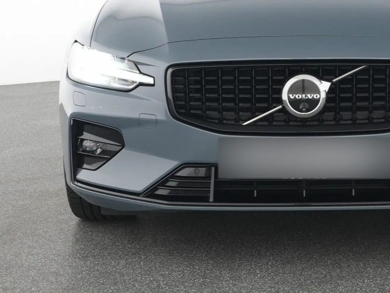 Volvo S60 B4 Plus Dark - photo 15
