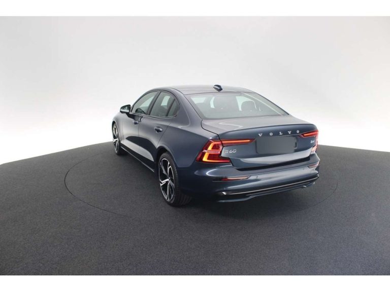 Volvo S60 B4 Plus Dark - photo 2