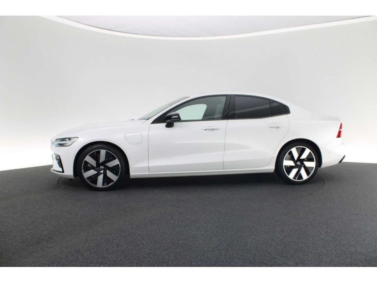 Volvo S60 T8 Recharge AWD Ultimate Dark - photo 2