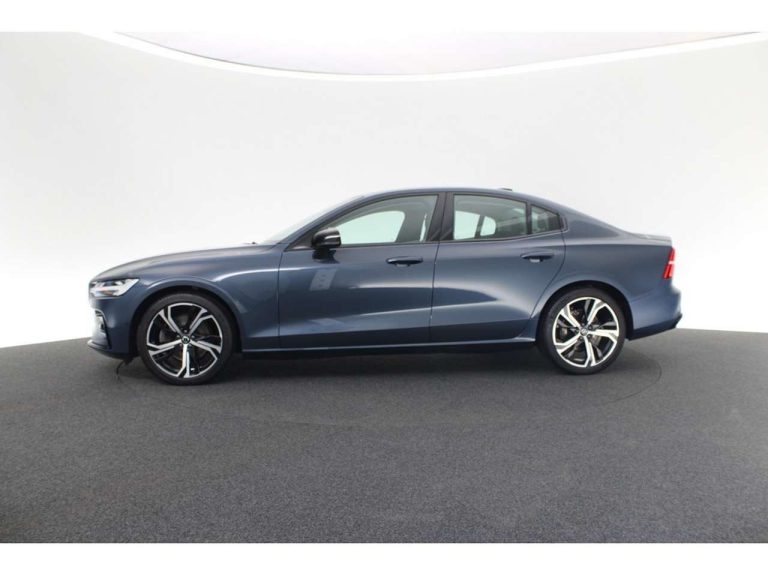 Volvo S60 B4 Plus Dark - photo 3