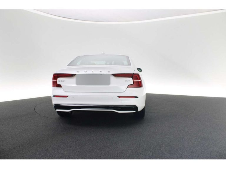 Volvo S60 B4 R-Design - photo 4