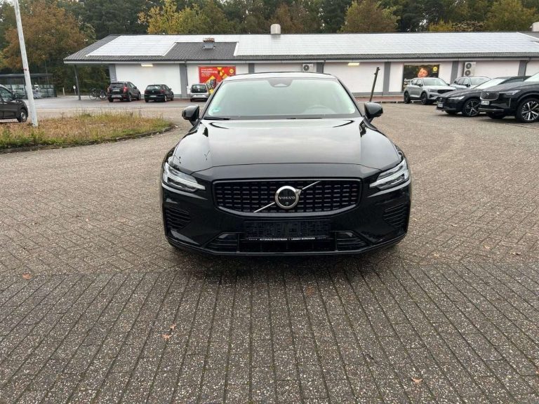 Volvo S60 Recharge T8 AWD Plus Dark - photo 4