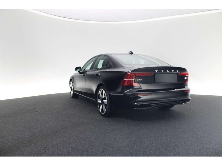 Volvo S60 Recharge T8 AWD Plus Dark - photo 4