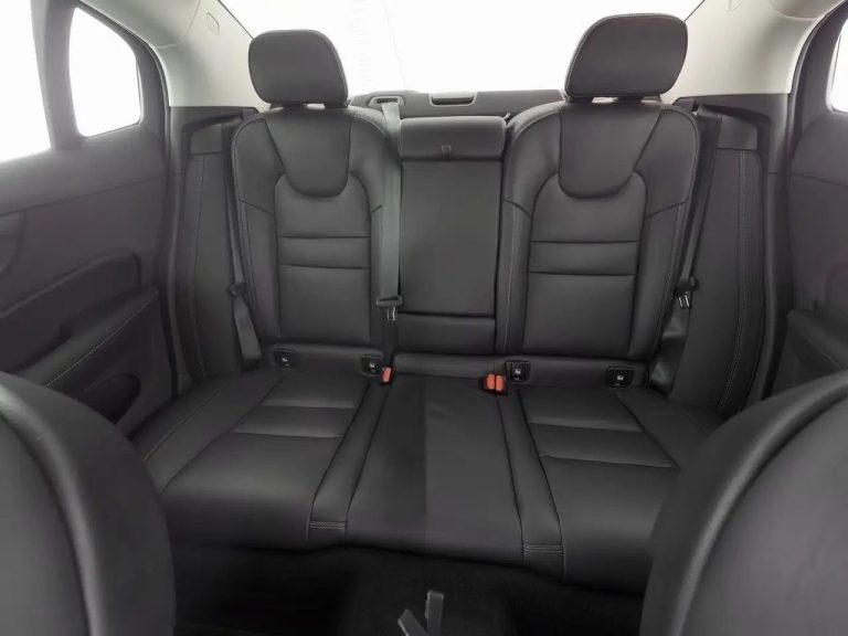 Volvo S60 B4 Plus Dark - photo 4