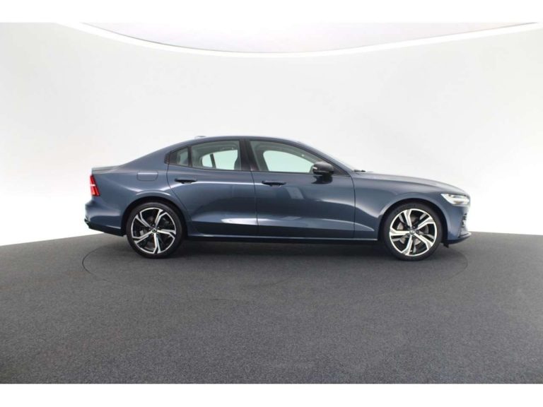 Volvo S60 B4 Plus Dark - photo 5