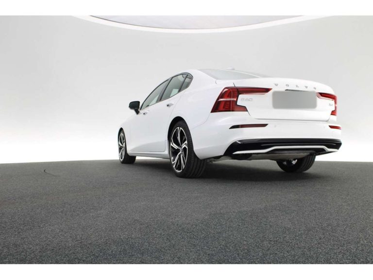 Volvo S60 B4 Plus Dark - photo 6