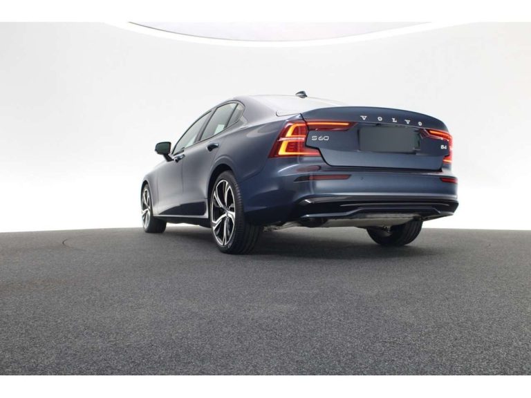 Volvo S60 B4 Plus Dark - photo 7