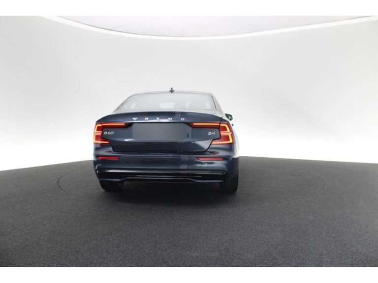 Volvo S60 B4 Plus Dark - photo 8