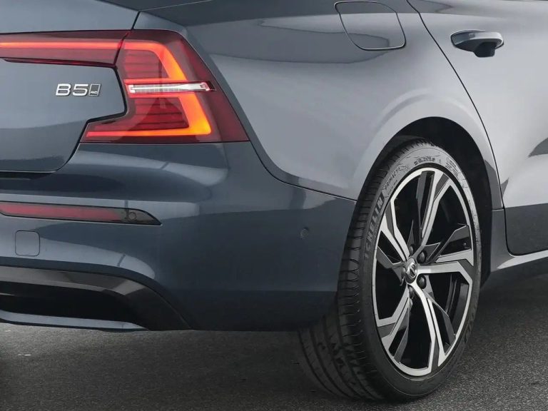 Volvo S60 B5 AWD Ultimate - photo 8
