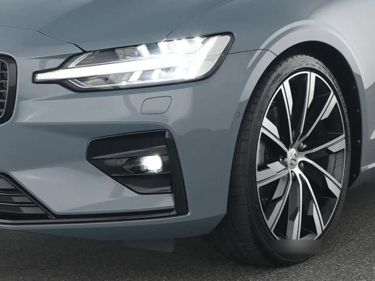 Volvo S60 B4 Plus - photo 9