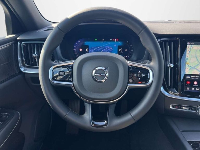 Volvo S60 B4 Plus Dark - photo 9