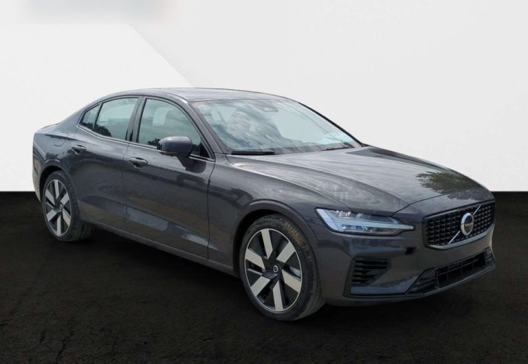 Volvo S60 T8 Recharge AWD Ultimate Dark - photo 2