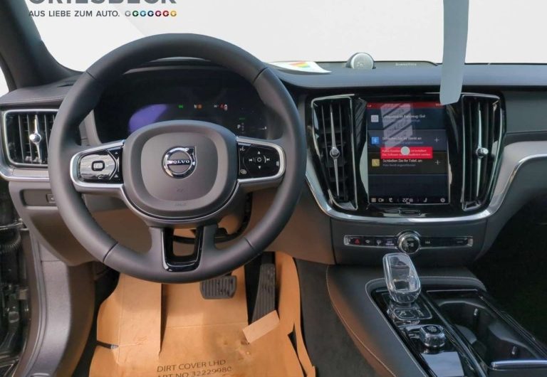 Volvo S60 T8 Recharge AWD Ultimate Dark - photo 7