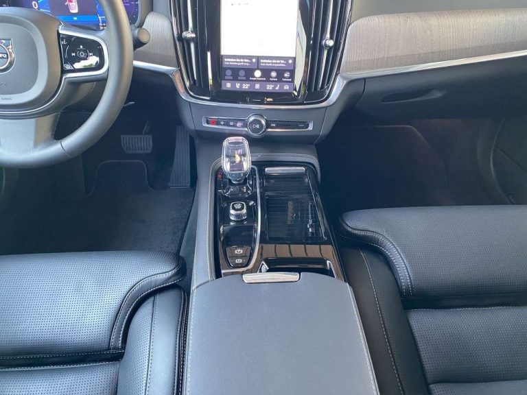 Volvo S90 T8 Recharge AWD Ultimate - photo 9
