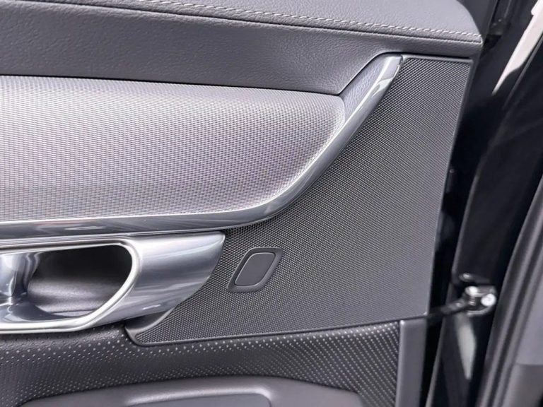 Volvo S90 T8 Ultimate - photo 16