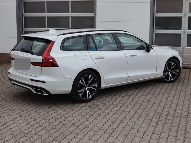 Volvo V60 T6 Recharge AWD R-Design Expression - photo 2