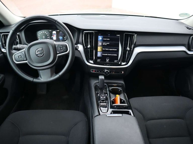 Volvo V60 T6 Recharge AWD R-Design Expression - photo 7