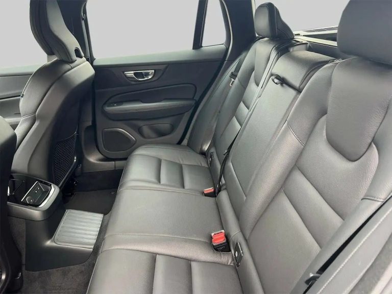 Volvo V60 Recharge Plus Bright AWD - photo 11