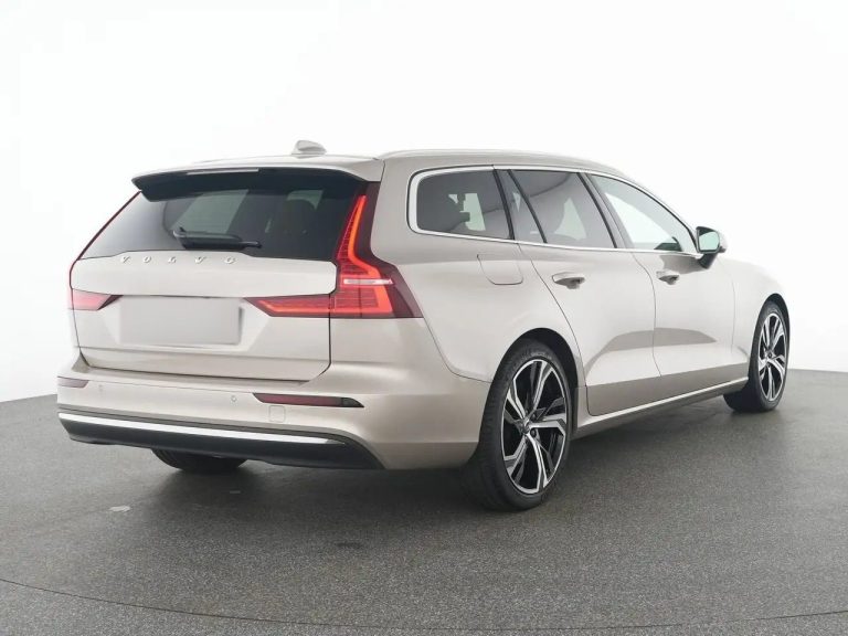 Volvo V60 T8 AWD Ultimate - photo 2
