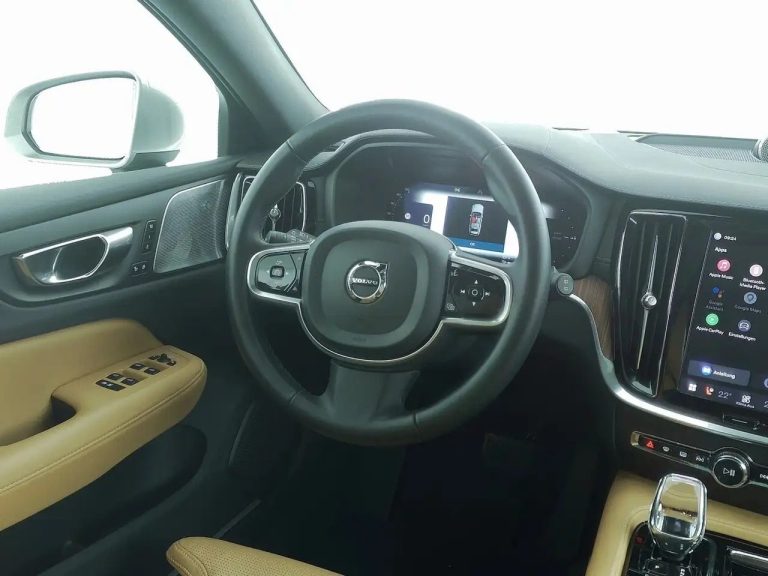 Volvo V60 T8 AWD Ultimate - photo 4