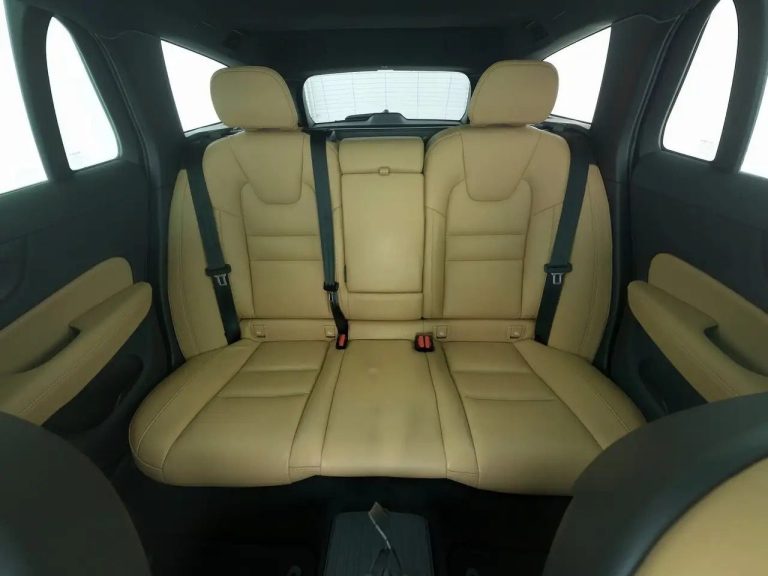 Volvo V60 T8 AWD Ultimate - photo 5