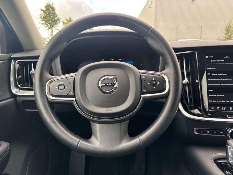 Volvo V60 T6 Recharge AWD - photo 8