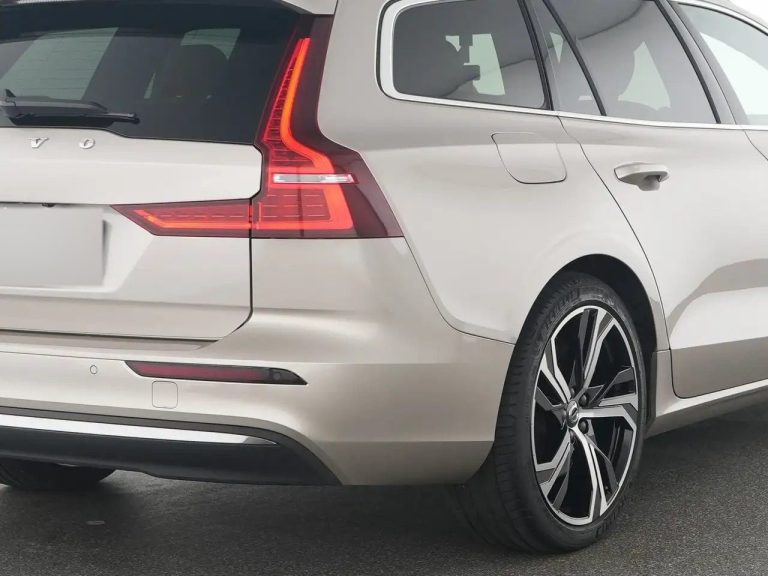 Volvo V60 T8 AWD Ultimate - photo 9