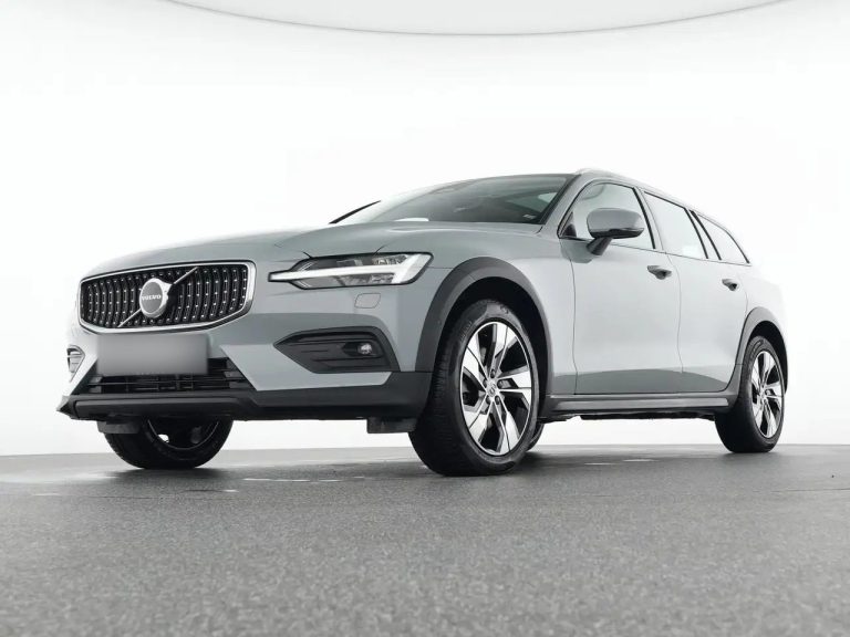 Volvo V60 Cross Country B4 AWD Ultimate