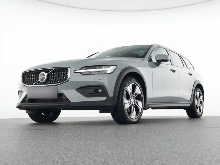 Volvo V60 Cross Country B4 AWD Ultimate