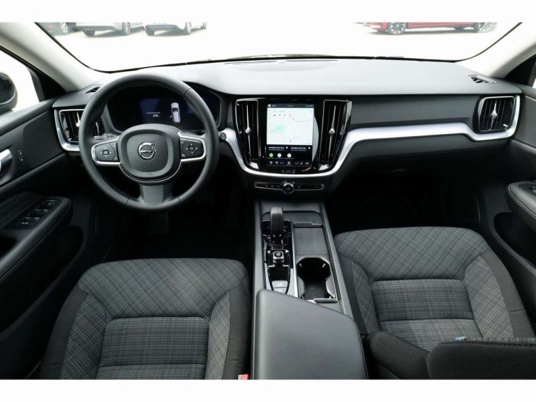 Volvo V60 B3 Core - photo 10