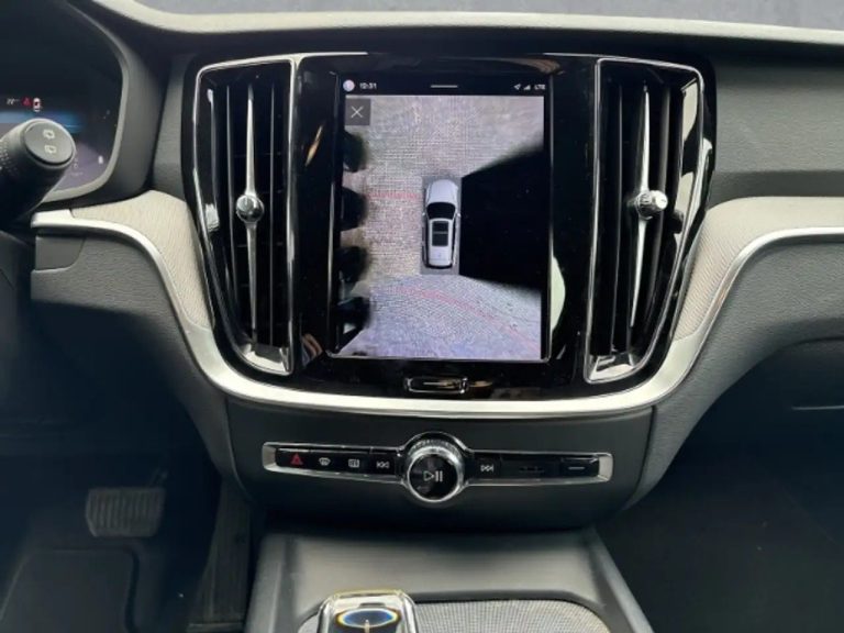 Volvo V60 B4 Plus Dark - photo 13