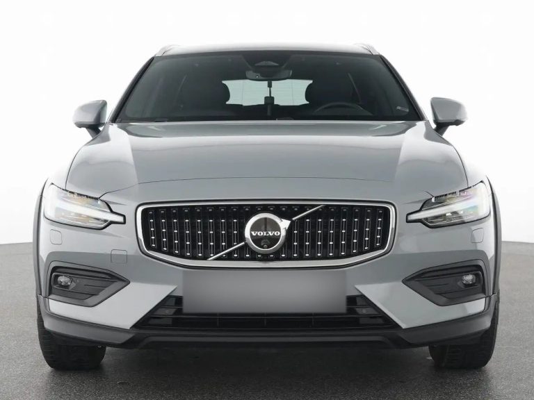 Volvo V60 Cross Country B4 AWD Plus - photo 14