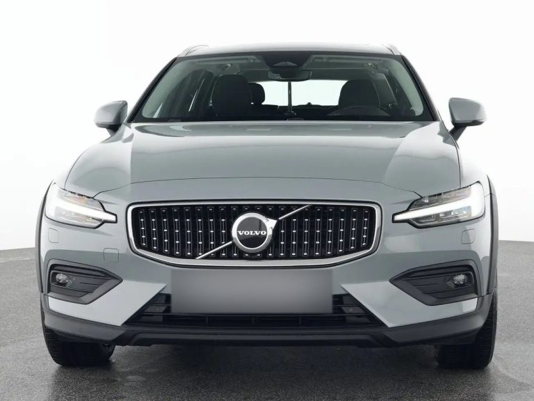 Volvo V60 Cross Country B4 AWD Ultimate - photo 14