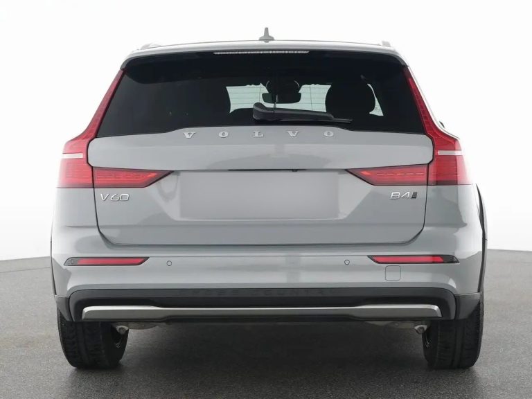 Volvo V60 Cross Country B4 AWD Plus - photo 15