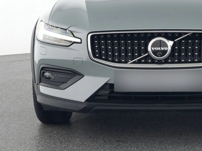 Volvo V60 Cross Country B4 AWD Ultimate - photo 16