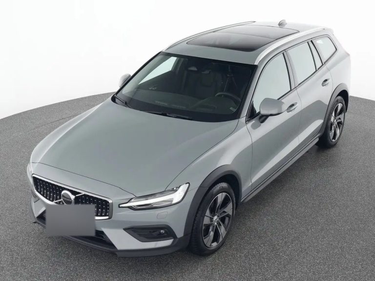 Volvo V60 Cross Country B4 AWD Ultimate - photo 17