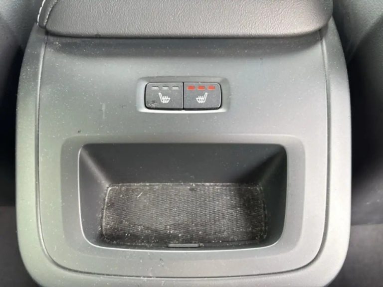 Volvo V60 B4 Plus Dark - photo 17