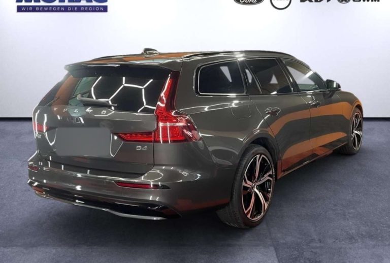 Volvo V60 B4 Plus Dark - photo 3