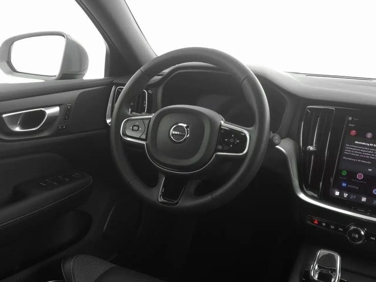 Volvo V60 Cross Country B4 AWD Plus - photo 4