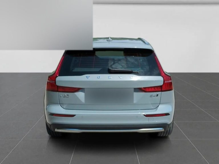 Volvo V60 Cross Country B4 AWD Plus - photo 4