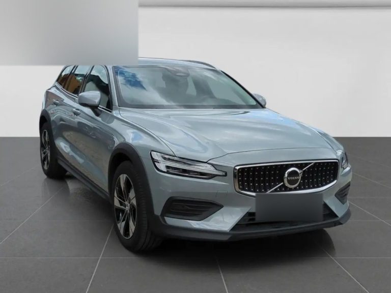 Volvo V60 Cross Country B4 AWD Plus - photo 7
