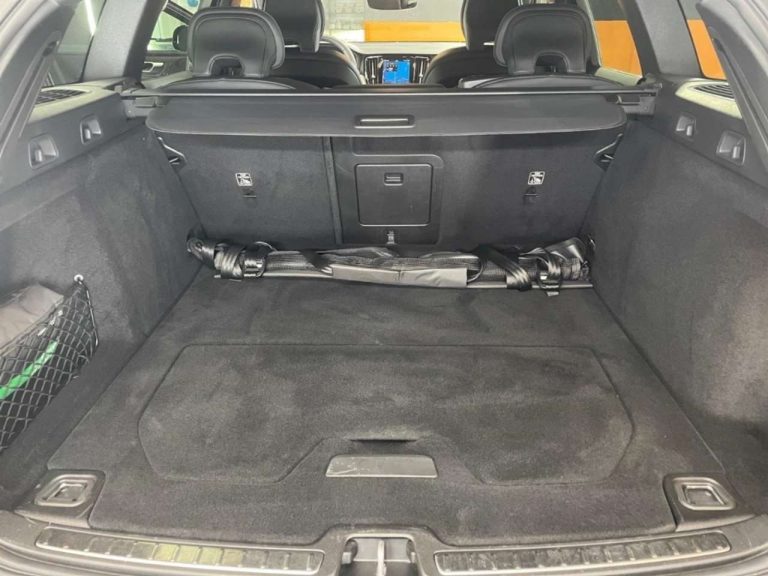 Volvo V60 B4 Plus Dark - photo 7